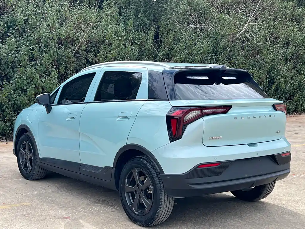 GEELY GEOMETRY E FIREFLY