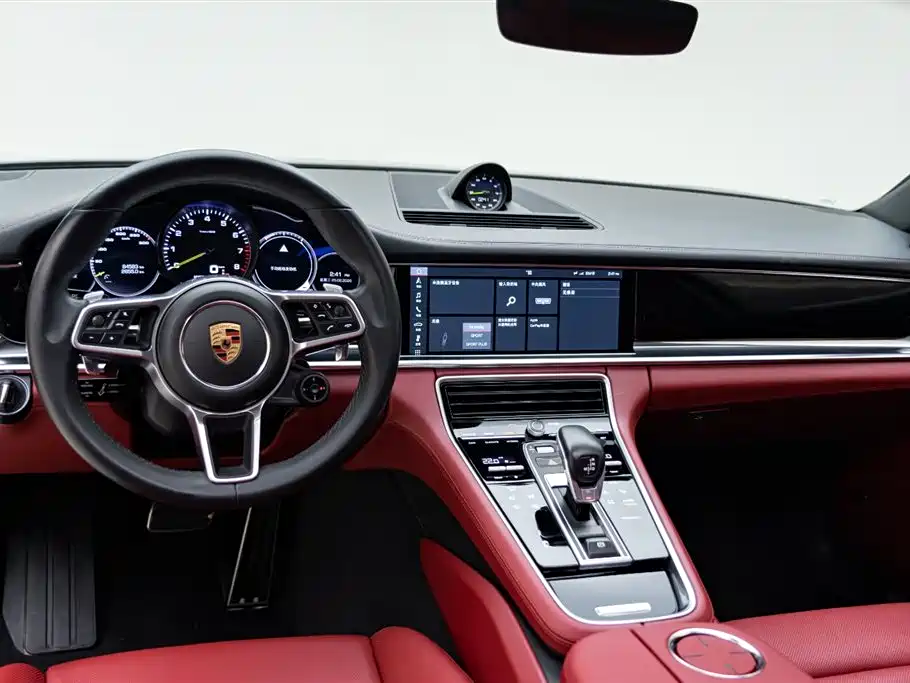 PORSCHE PANAMERA NEW ENERGY