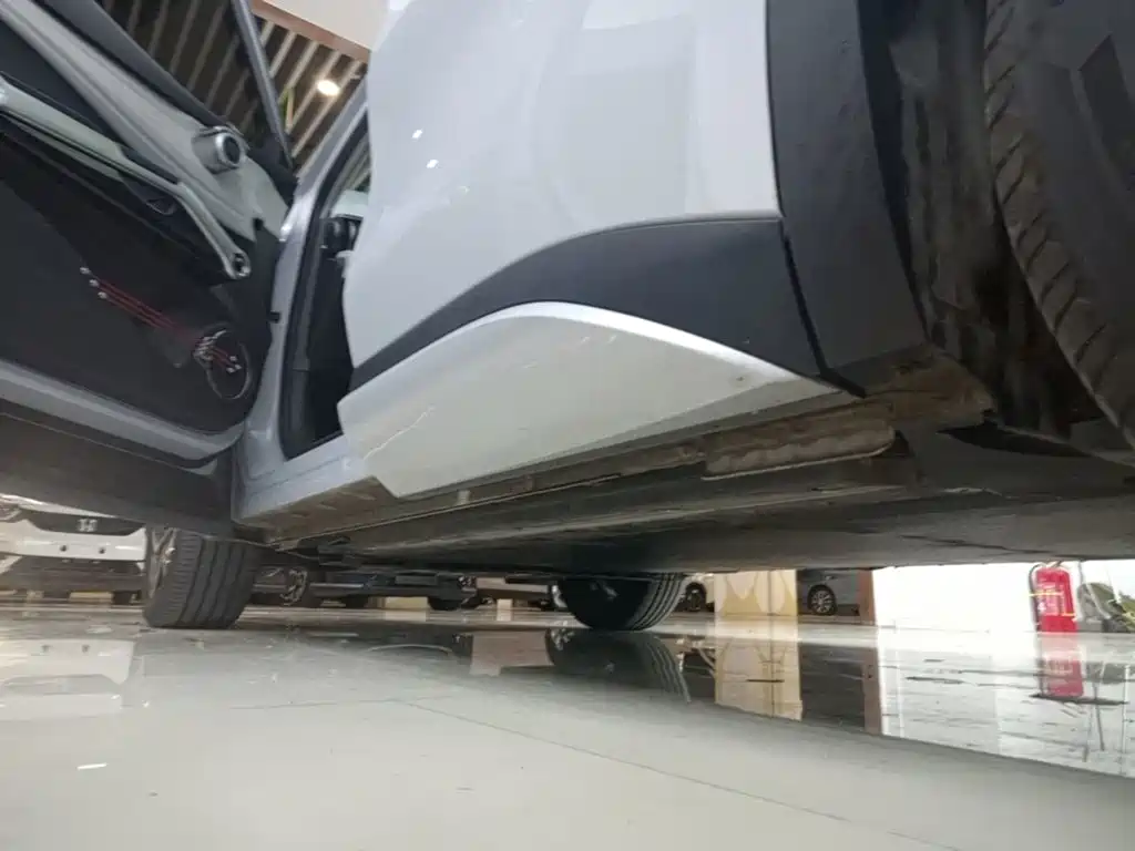 BYD Yuan Plus — миниатюра 22
