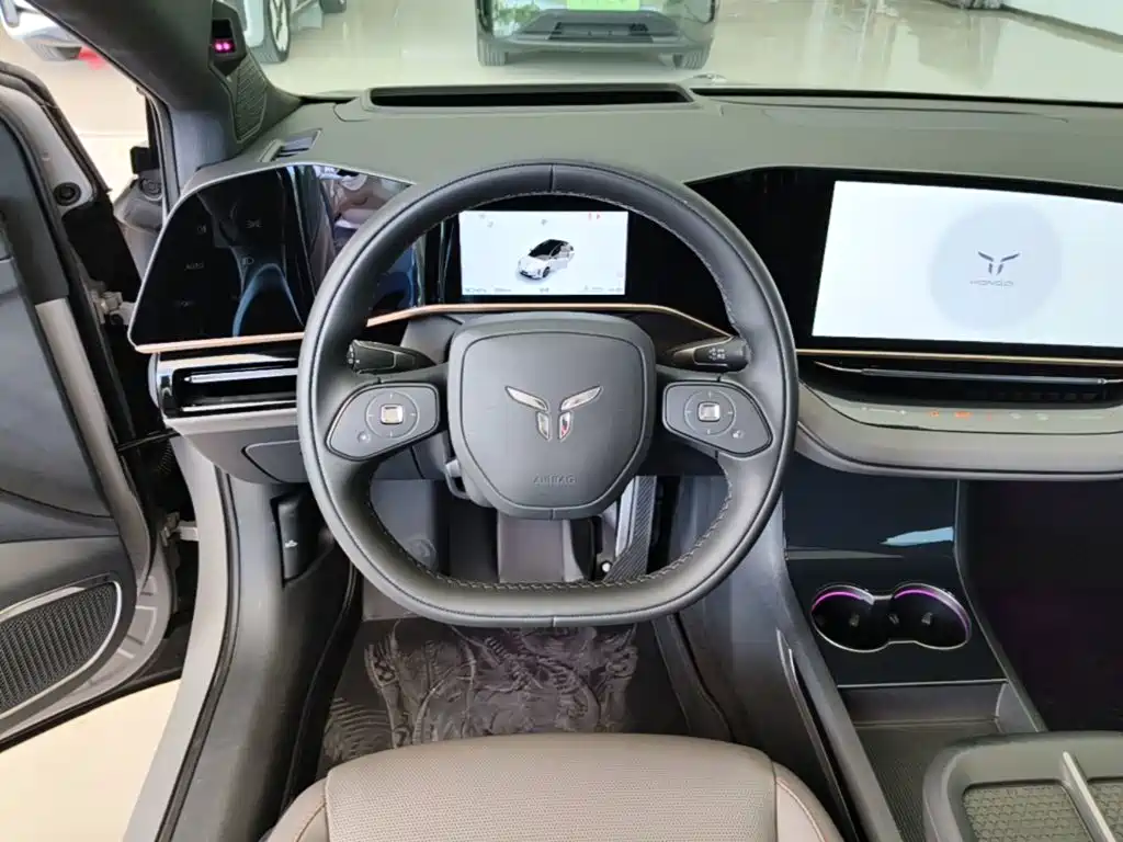 Hongqi Hongqi EH7 — миниатюра 11