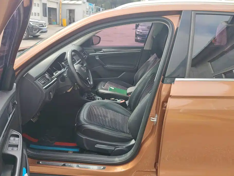 Volkswagen C-Trek — миниатюра 9