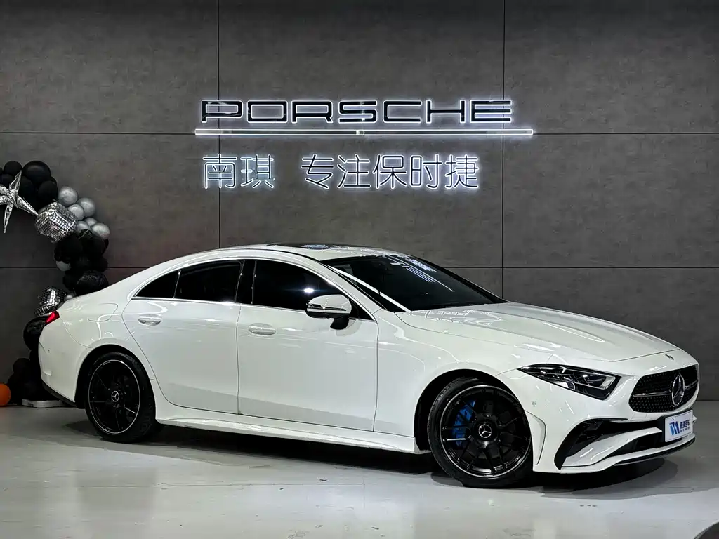 MERCEDES-BENZ CLS