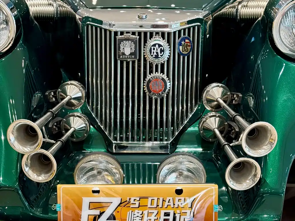Mitsuoka Le-Seyde 2023 2.0L AT