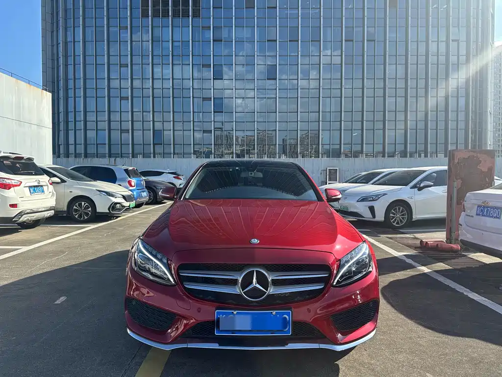 Mercedes-Benz C-Class — миниатюра 2