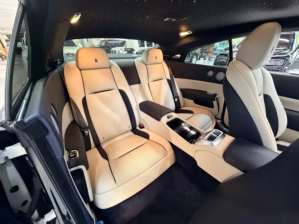 Rolls-Royce Wraith — миниатюра 7