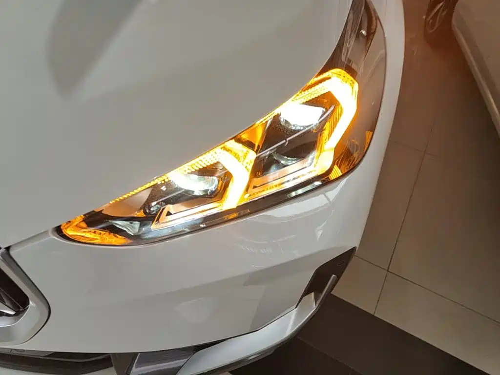 BMW X1 — миниатюра 24