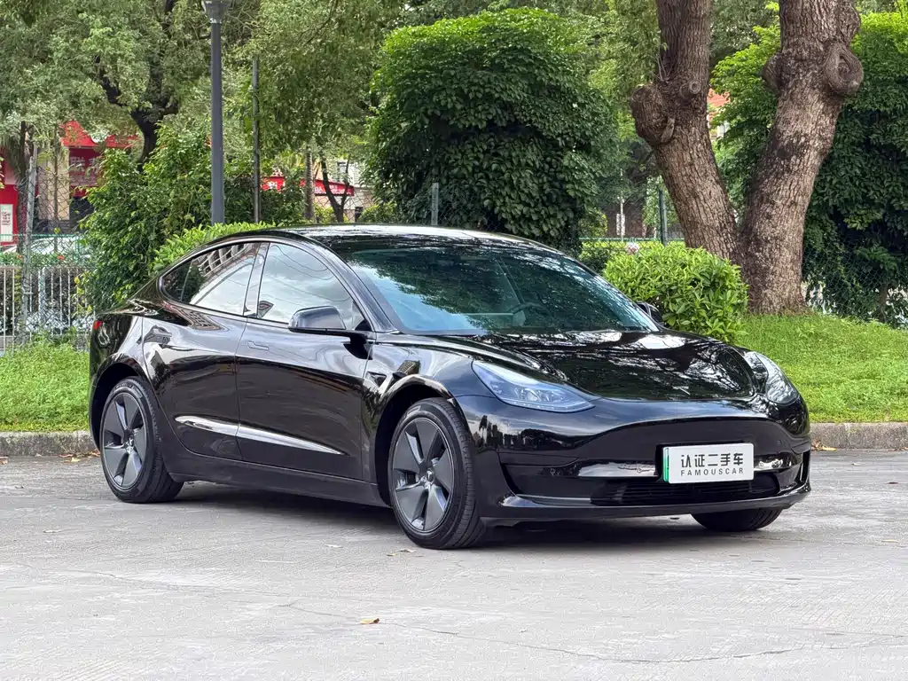 Tesla Model 3 — фотографии объявления, Фото 4