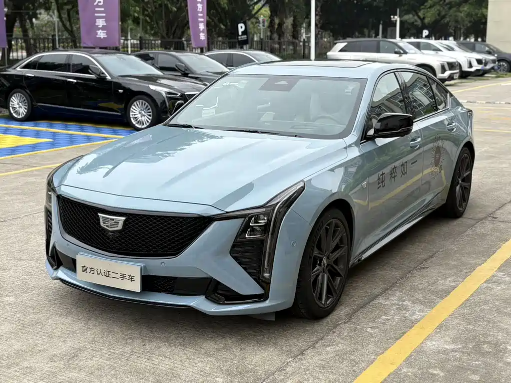 Cadillac CT5 2025