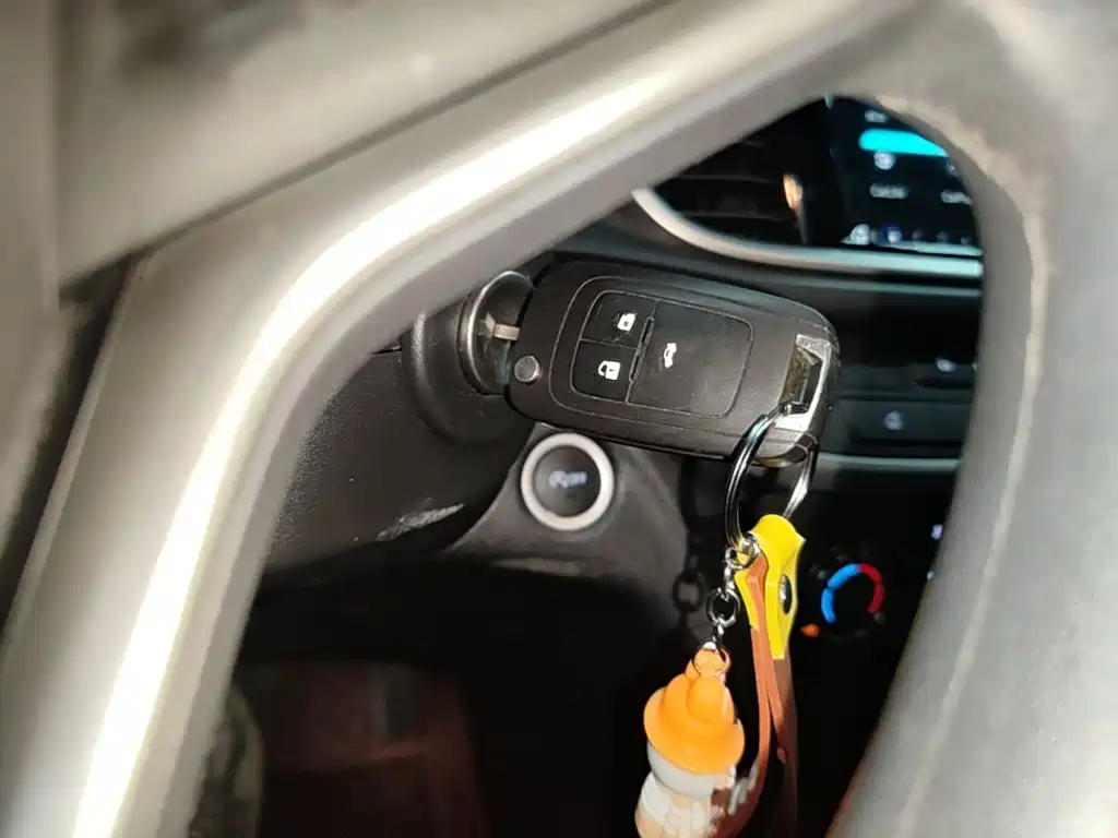 Buick Excelle — миниатюра 9
