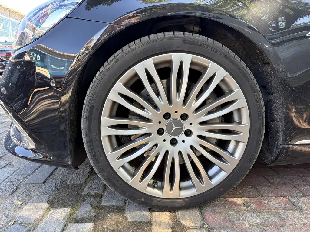 Mercedes-Benz S-Class — миниатюра 22