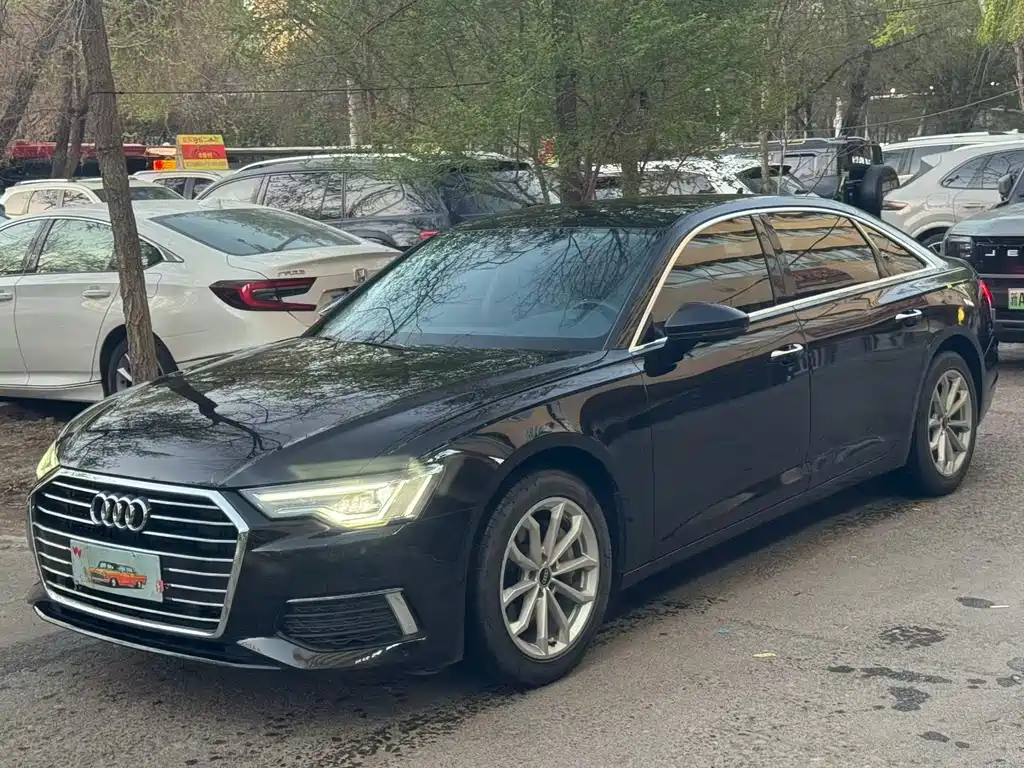 Audi A6L 2022