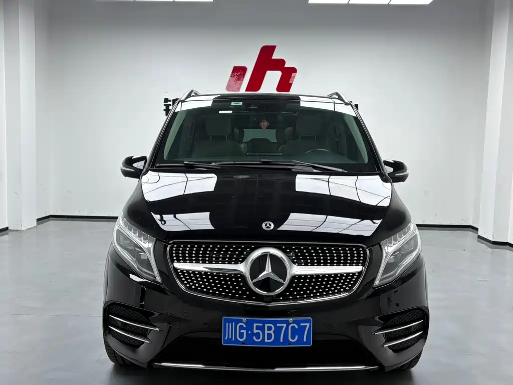 MERCEDES-BENZ V CLASS