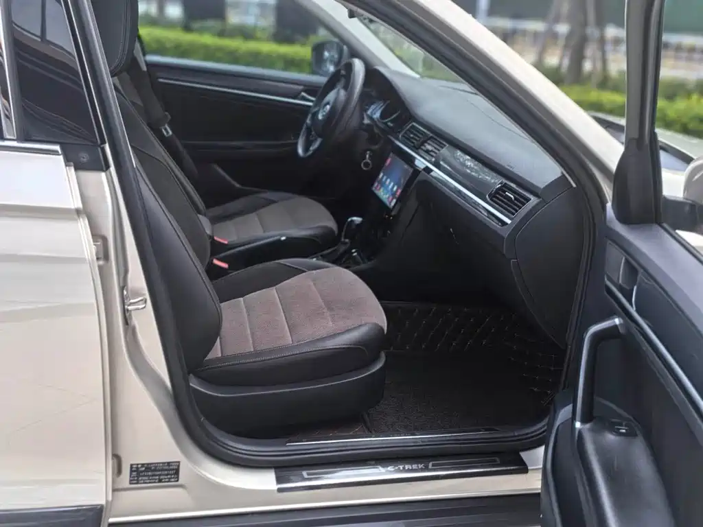 Volkswagen C-Trek — миниатюра 3