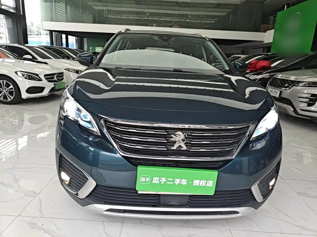 Peugeot 5008 — миниатюра 3