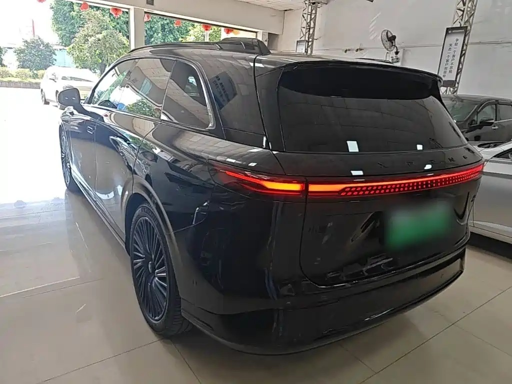 XPeng G9 — миниатюра 5