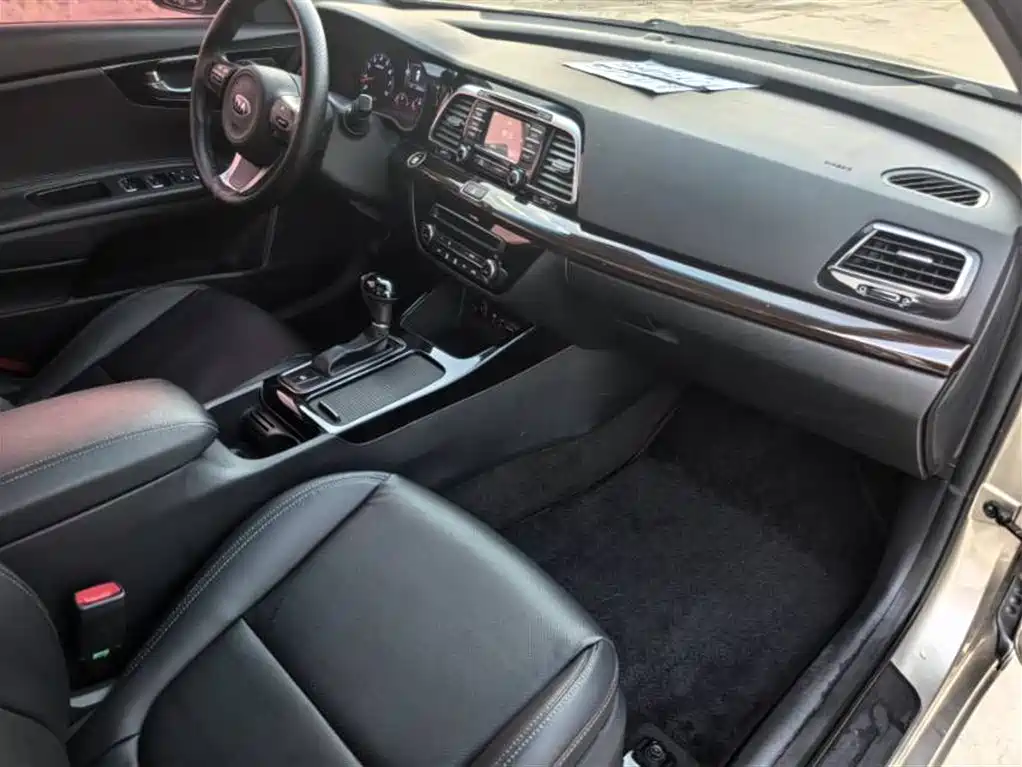 Kia K4 2014 1.8L AT GLS
