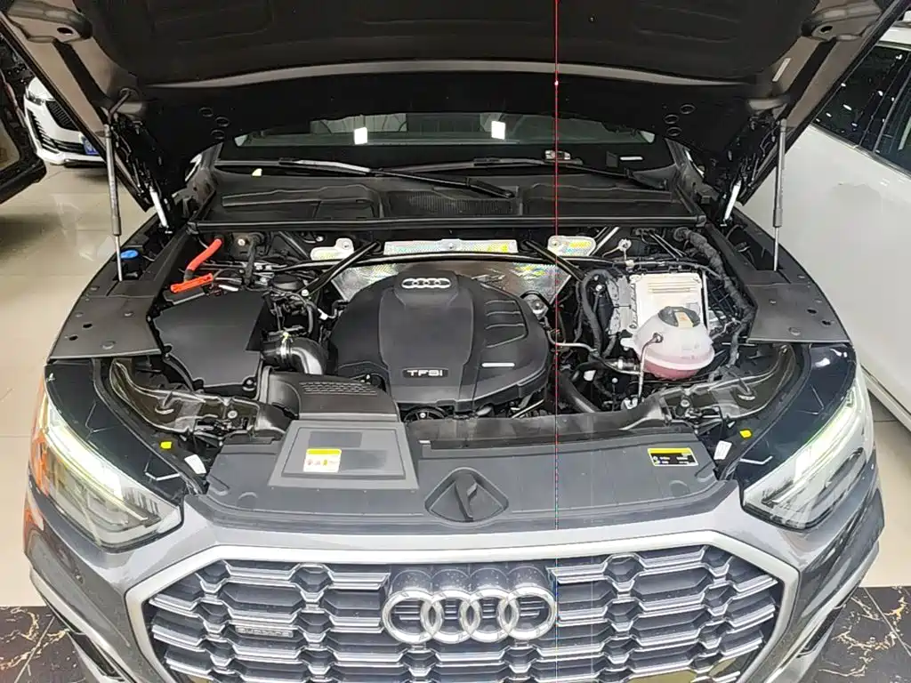 Audi Q5L — миниатюра 20