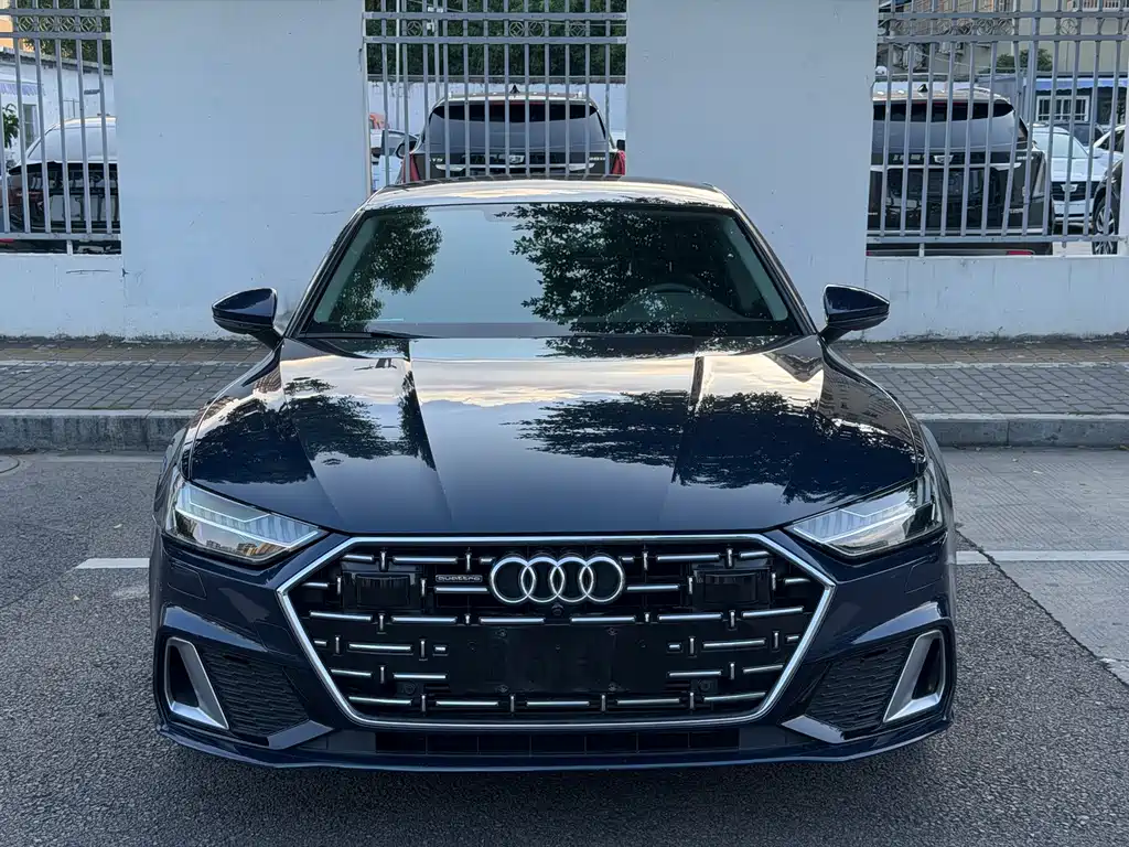 Audi A7L — миниатюра 2