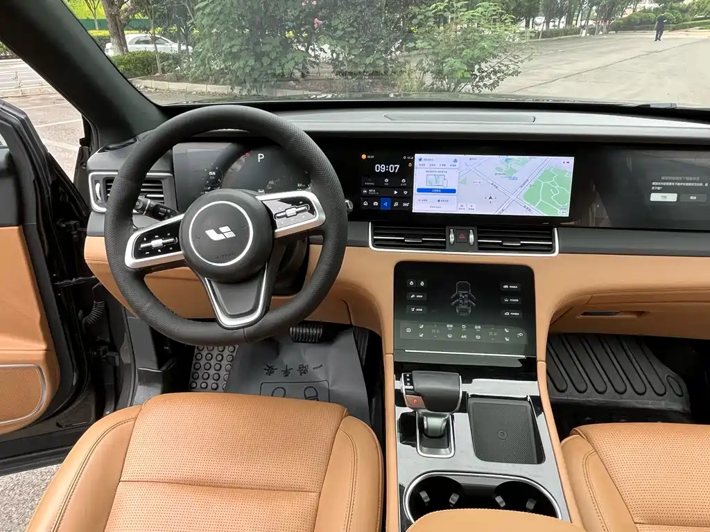 Li Auto Li ONE — миниатюра 10