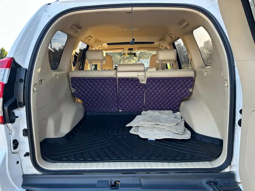 Toyota Prado — миниатюра 8