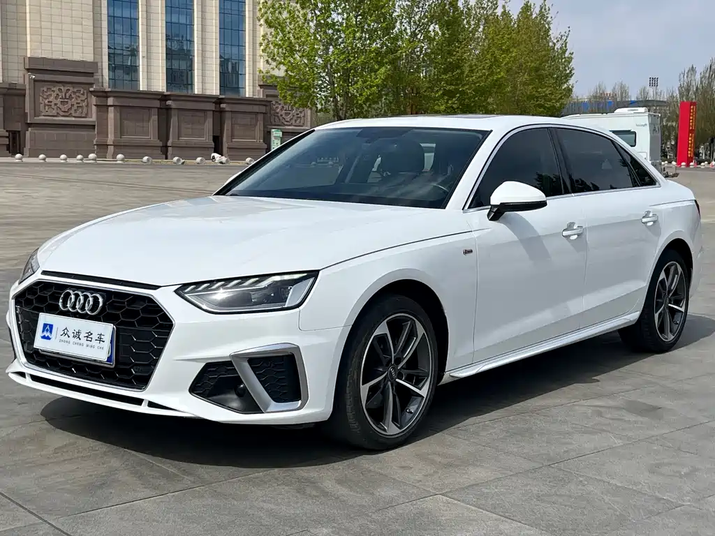 Купить Audi A4L