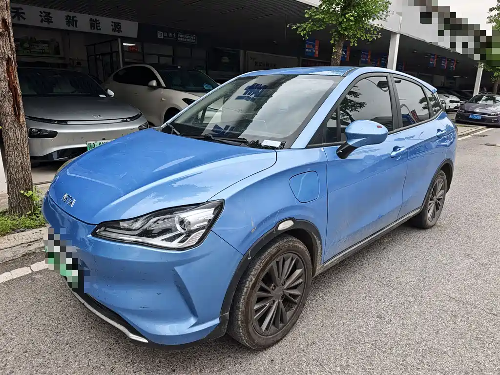 Neta Neta V 2023