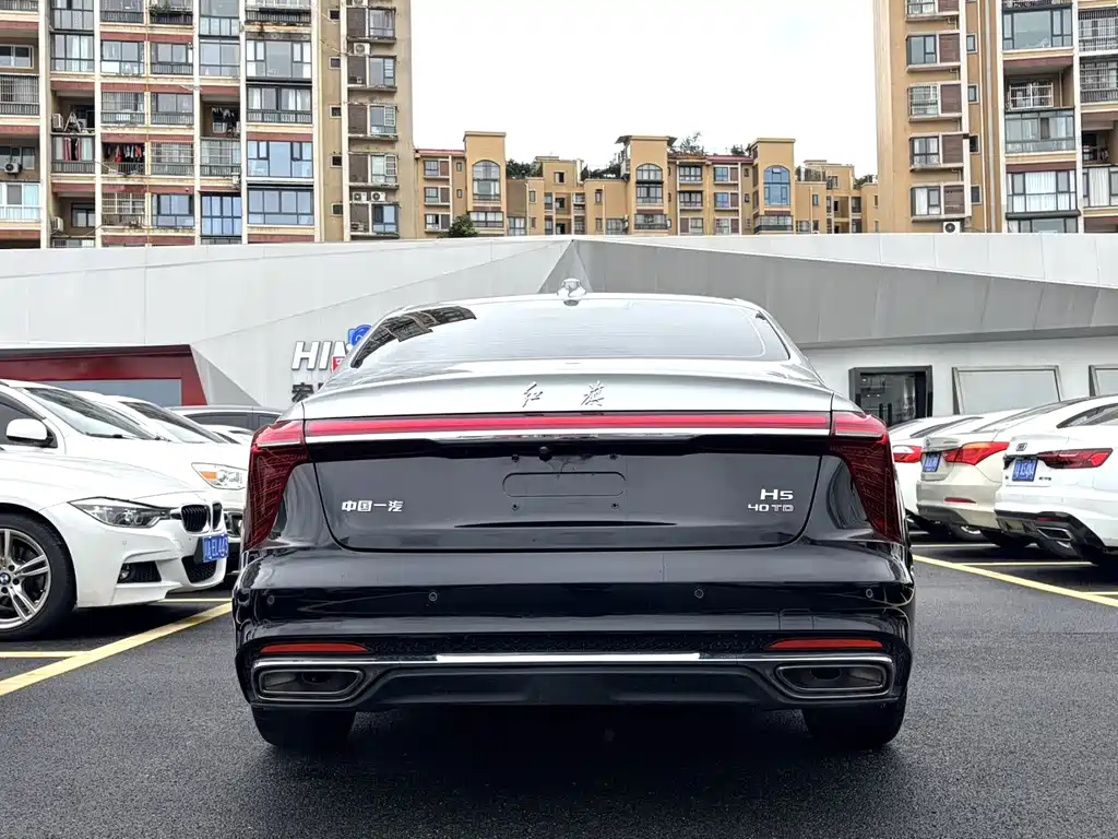 Hongqi Hongqi H5 — миниатюра 8