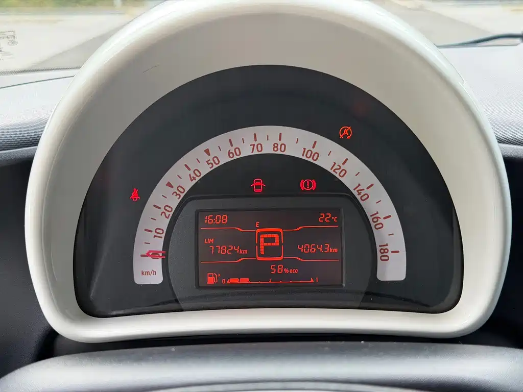 smart Smart Fortwo — миниатюра 21