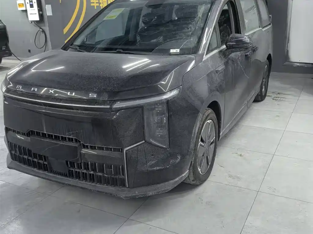 SAIC MAXUS EVERYONE 7