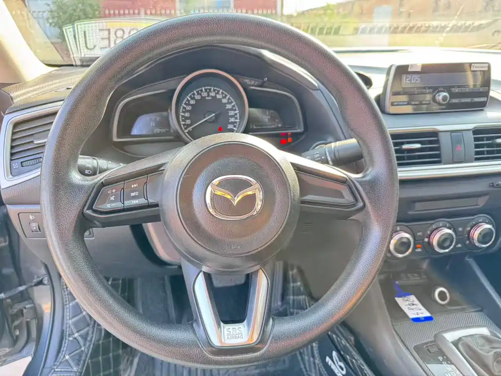 MAZDA 3 ANGKESAILA