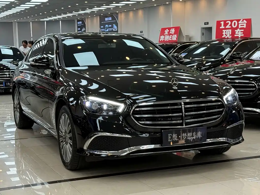 Mercedes-Benz E-Class — миниатюра 3