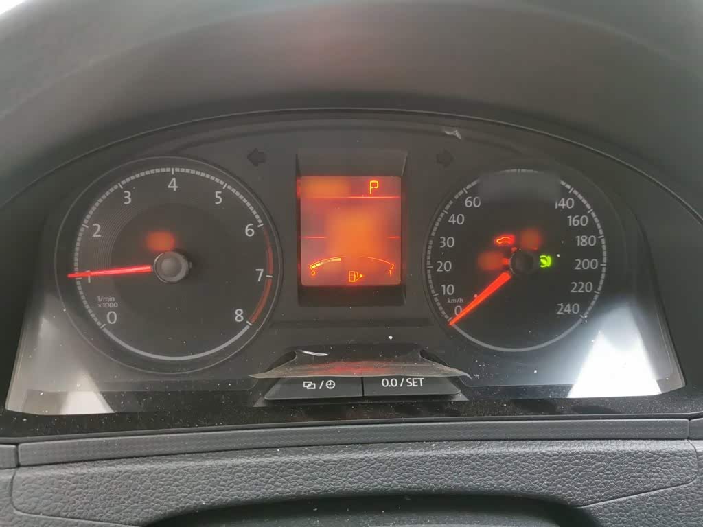 Volkswagen Santana 1.5 л 2022 г. Белый, пробег 22300 км