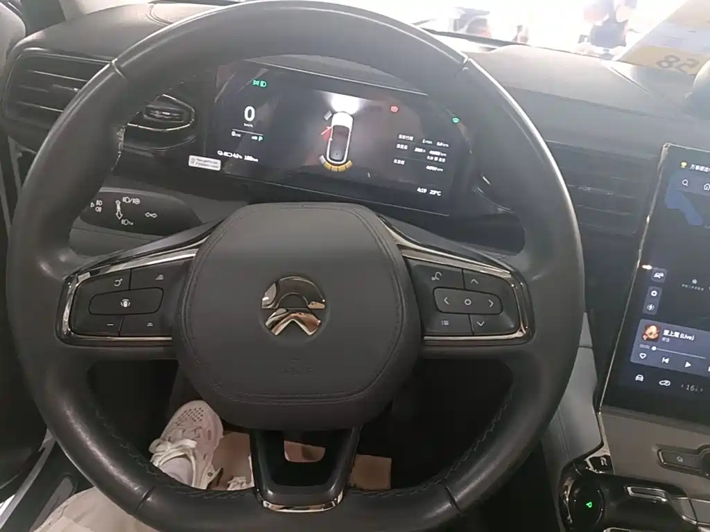 NIO ES6 — миниатюра 11