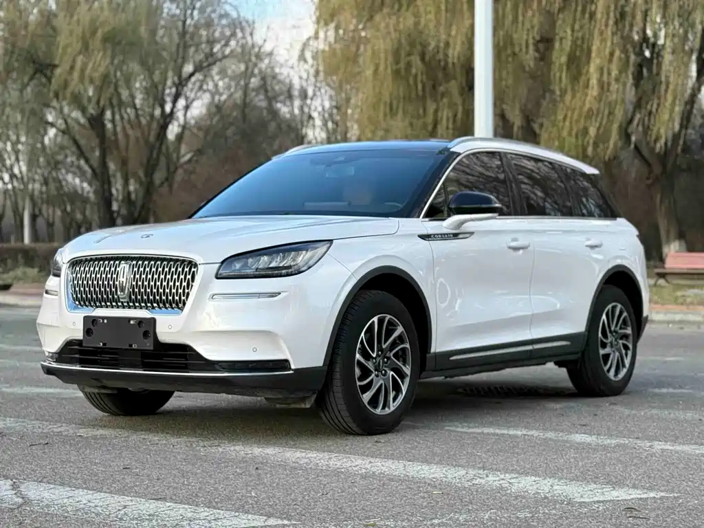 Lincoln Corsair 2021