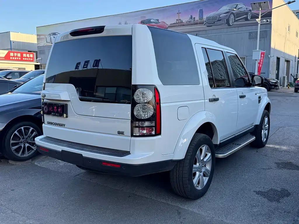 Land Rover Discovery — миниатюра 9