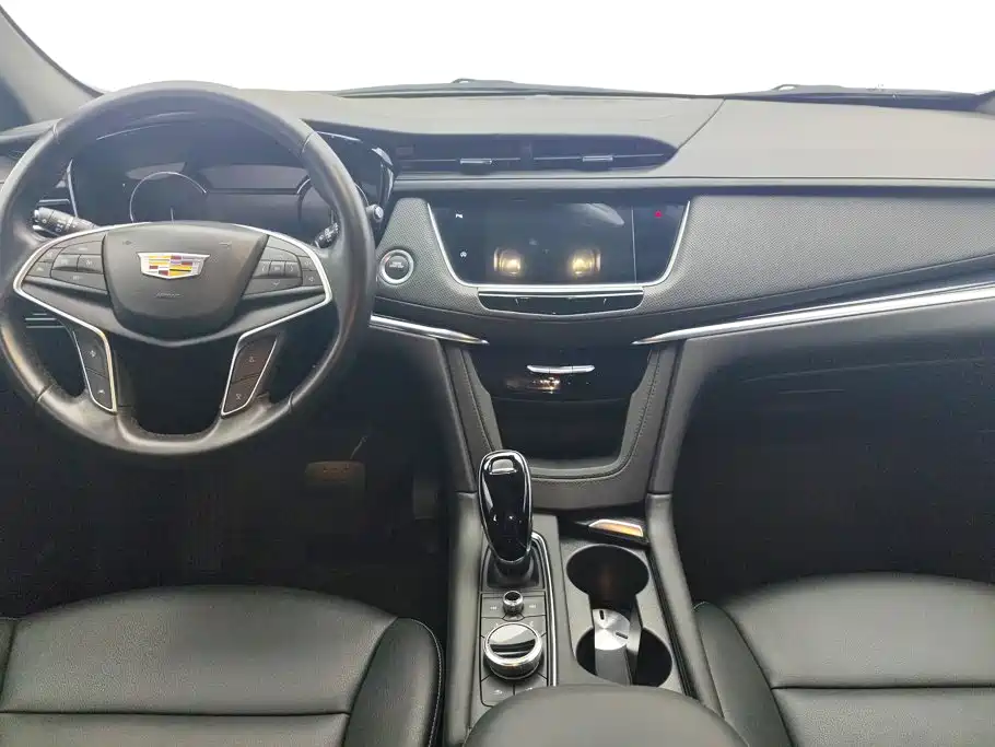Cadillac XT5 — миниатюра 12