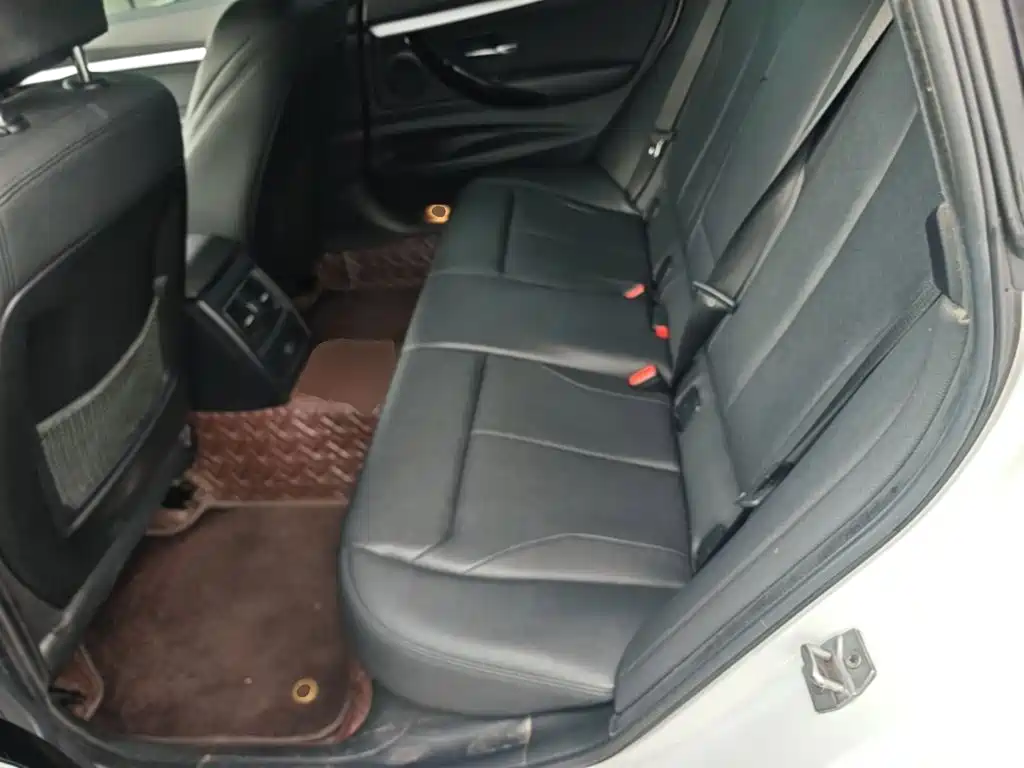 BMW 3 Series GT — миниатюра 17