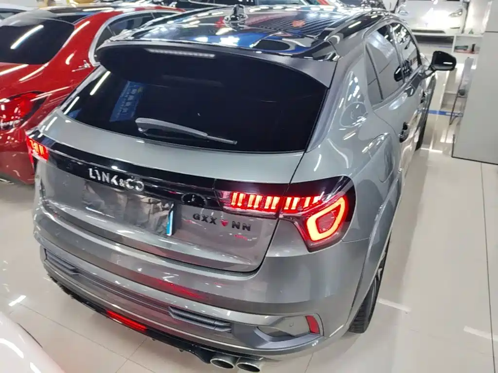Lynk & Co 02 Hatchback — миниатюра 6