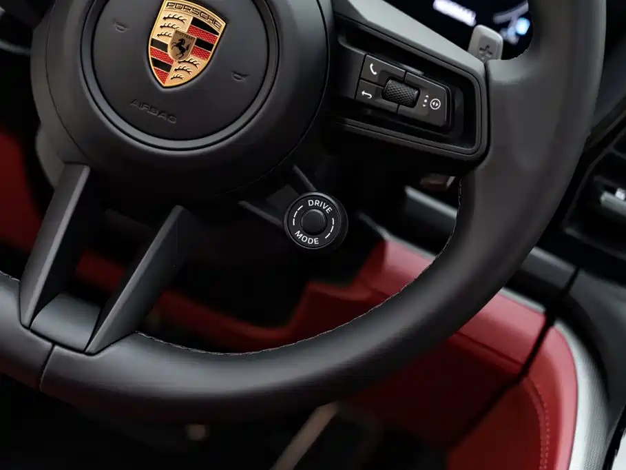 Porsche Panamera — миниатюра 23