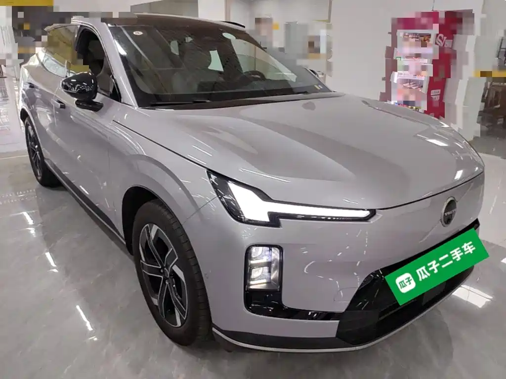 Volvo гибрид Volvo XC70 plug-in — миниатюра 4