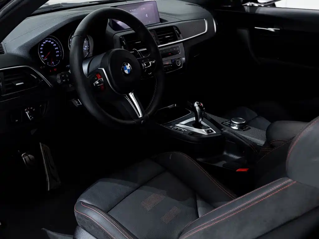 BMW M2 — миниатюра 7