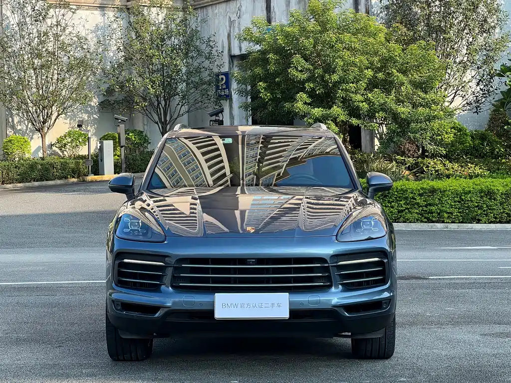 Porsche Cayenne — миниатюра 2