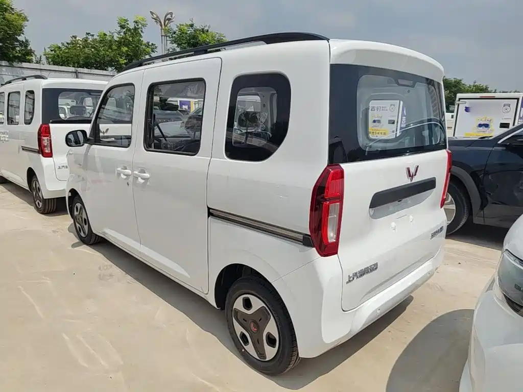 Wuling Zhiguang EV — миниатюра 5