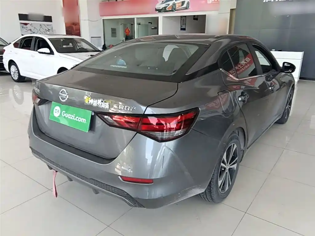 Nissan Sylphy 2021 1.6L XL CVT Enjoy