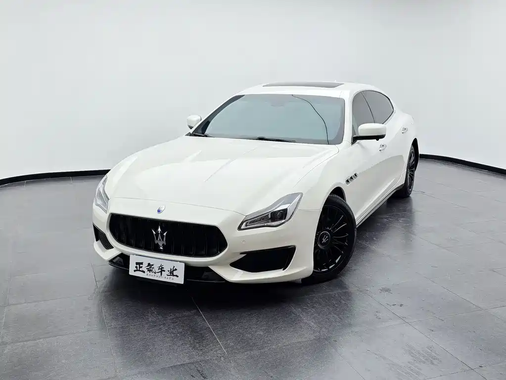 Maserati Quattroporte 2014