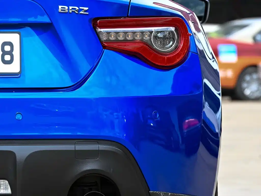 SUBARU BRZ