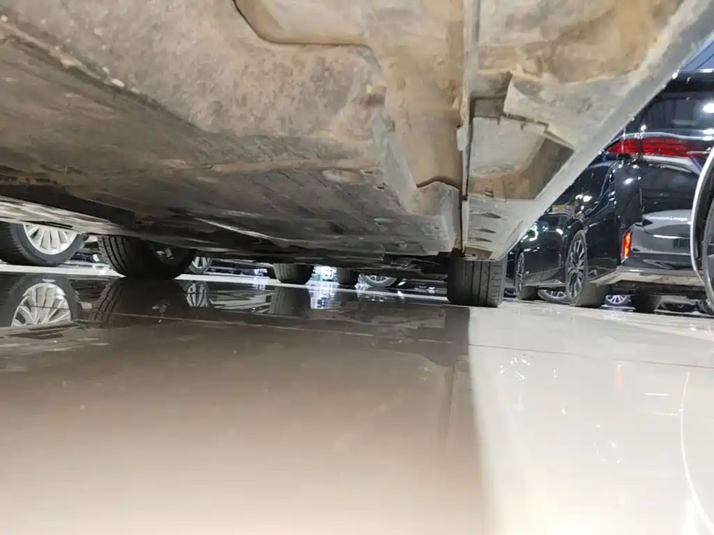 Toyota Avalon — миниатюра 21