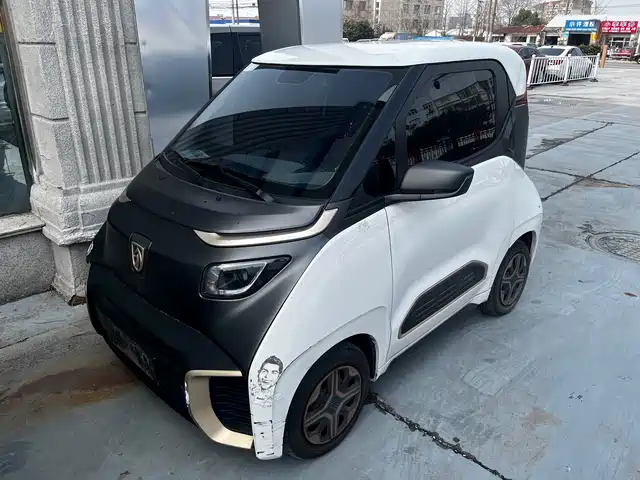 BAOJUN E200 2019