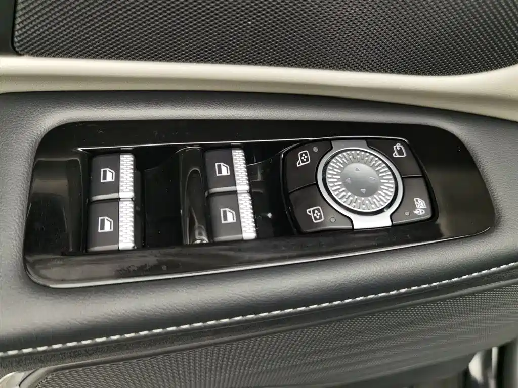 Lincoln Nautilus 2023 2.0T