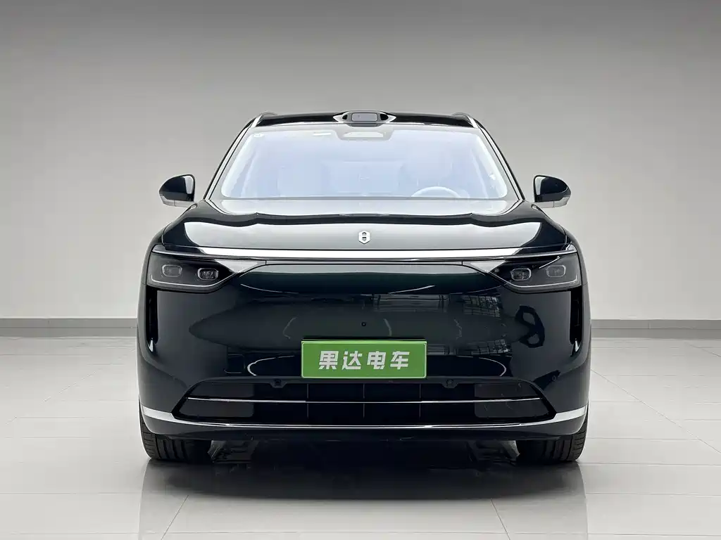 AITO ASK THE WORLD M8